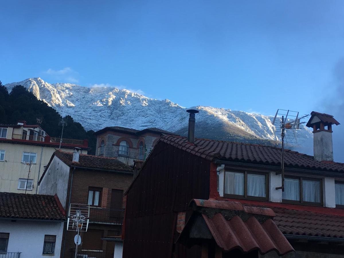 La Calleja Villarejo del Valle Екстериор снимка